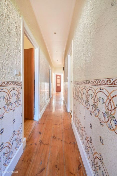 Quarto - localizado em Avenida da Liberdade Lisbon