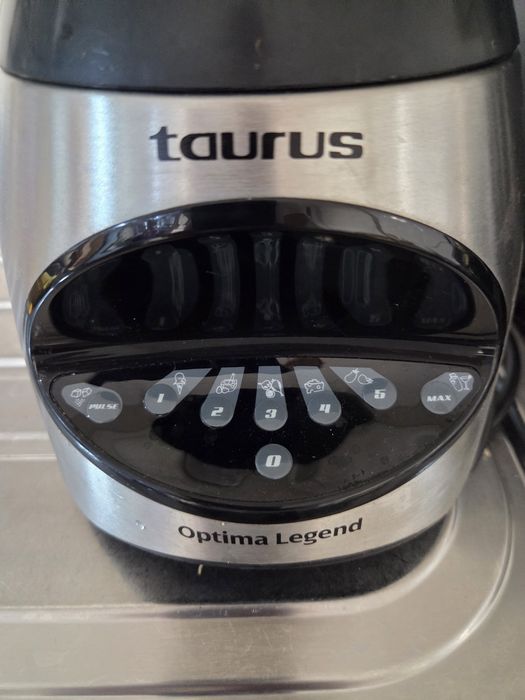 Liquidificadora Taurus Otima legend
