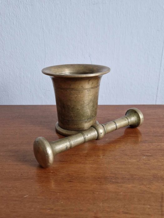 Moździerz z mosiądzu