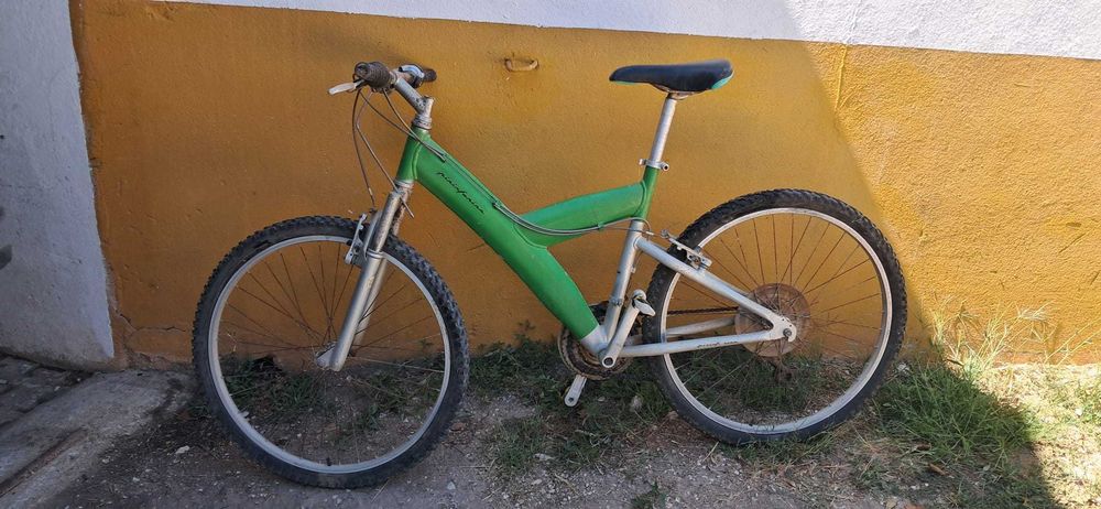 Bicicleta BTT roda 26 Pininfarina