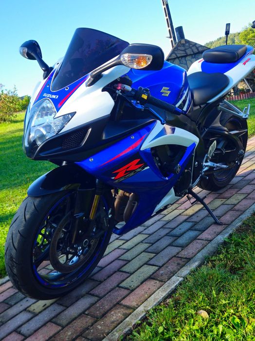 Piękne Suzuki gsxr750 150km