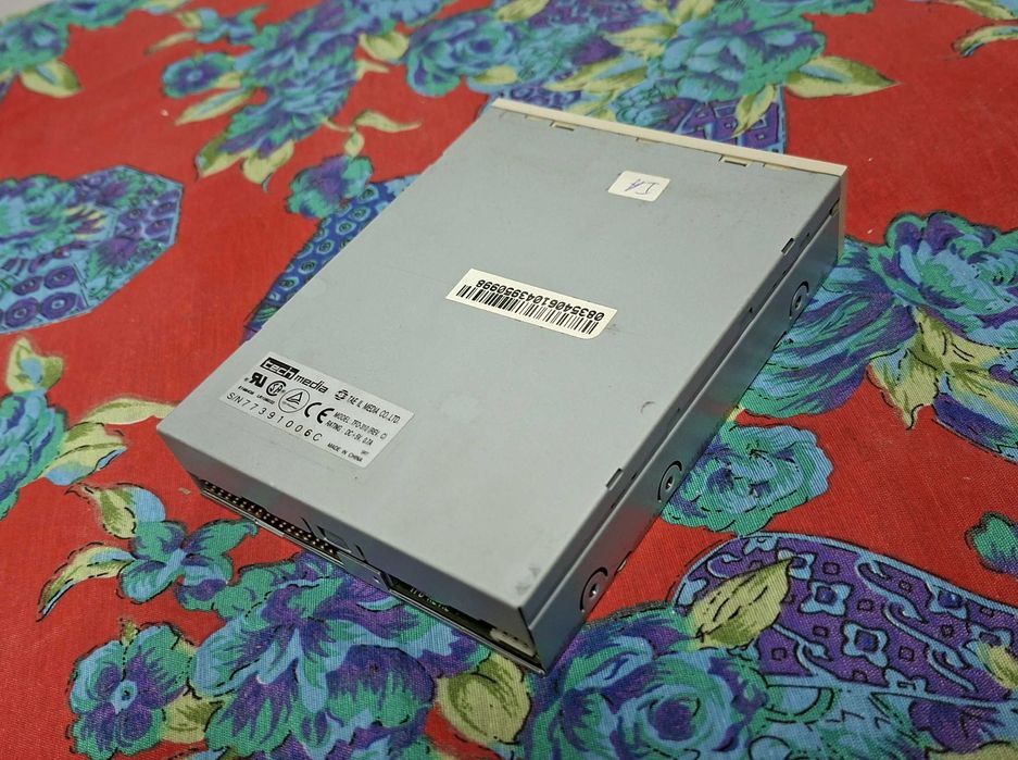 Drive / Leitor de disquetes interno, Tech Media 3,5" - 1.44Mb