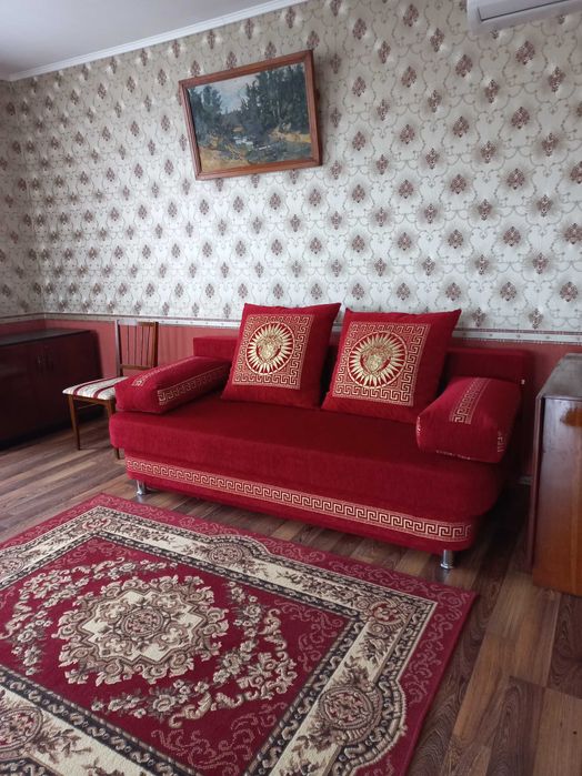 Оренда сучасного, затишного будинку в Полтаві.