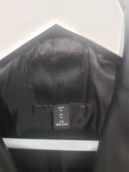 Blusão Preto Estilo Motar