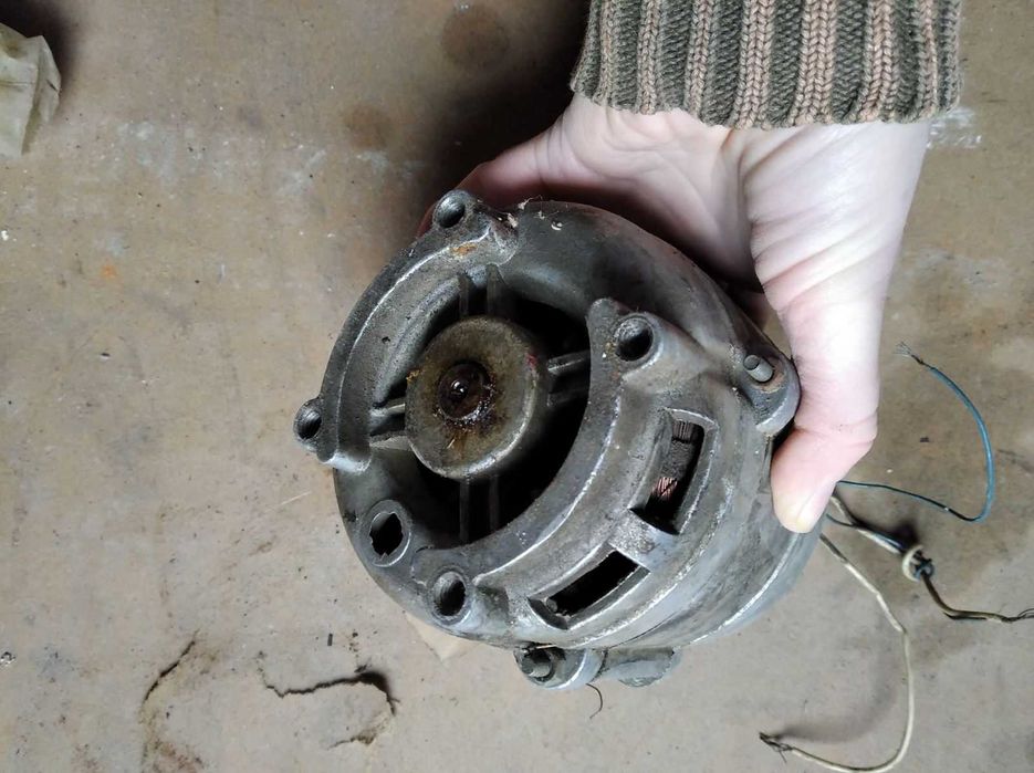 Электродвигатель мотор от стиральной машинки отечественной самовывоз