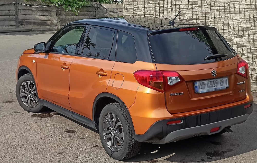 Кльове авто Suzuki Vitara GL+ LY 1.6 ГБО 4WD спорт режим висока