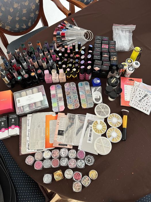 Materiały do manicure/pedicure