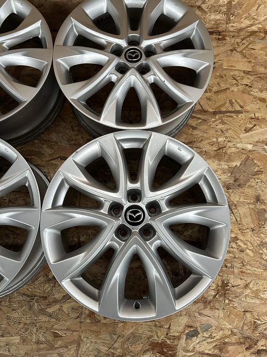 Диски5/114.3 R19 ET50  цо(діа)67.1 титани диски Mazda