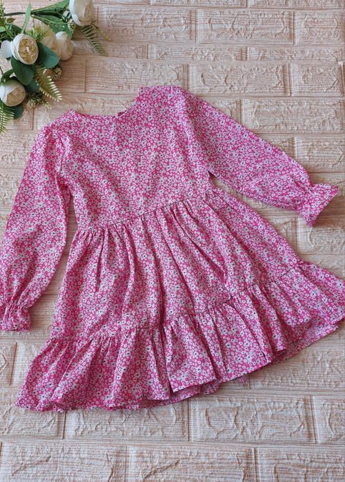 Дитяча гарна сукня