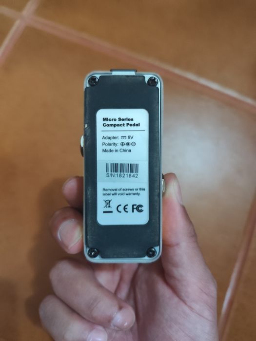 Vendo pedal Mooer Acoustikar