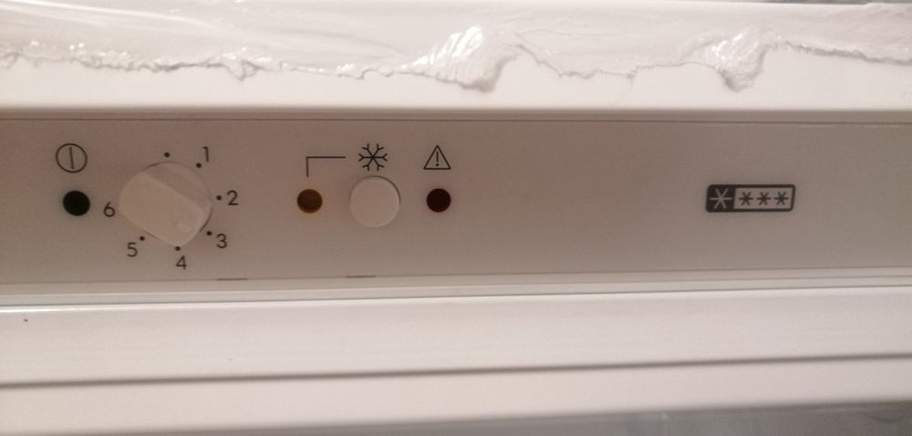 Zamrażarka Djupfrysa 98 l, podblatowa Ikea 300