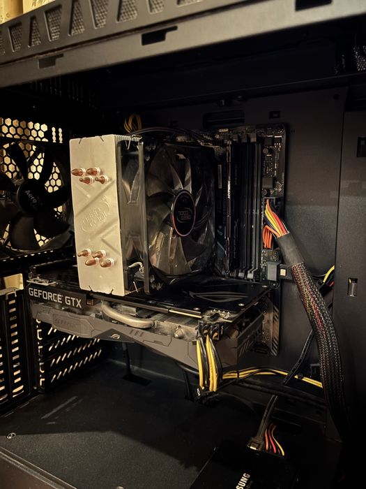 Игровой ПК Ryzen 7 3700X / GTX 1660 Super / 8GB + 8 / 2TB + 250 GB