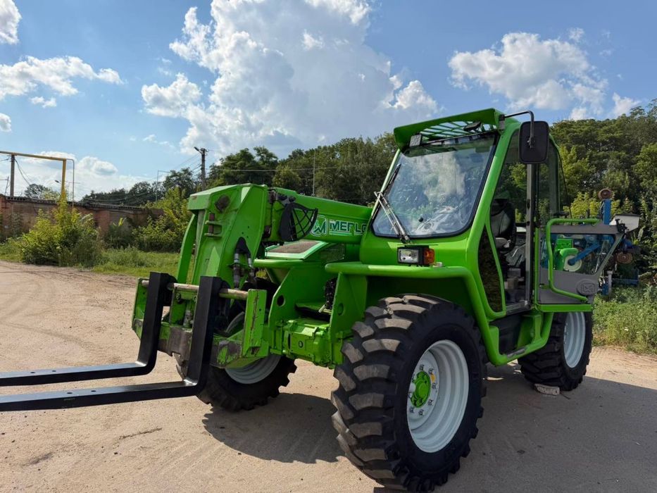 Телескопічний погрузчик Merlo P34.7Plus