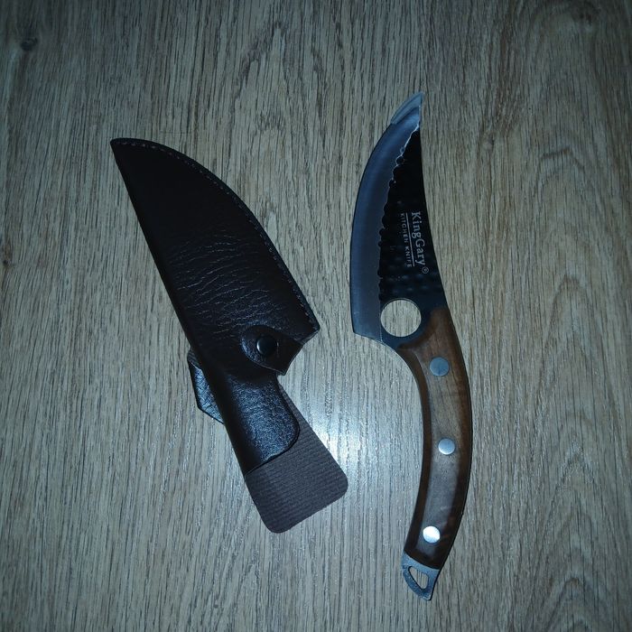 Кухонний ніж шеф кухаря King Cary Santoku Kitchen 28 см

з нержавіючої сталі + чохол