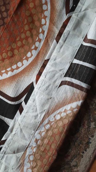 Красивая новая большая плотная штора, скатерть 121 х 230 см. Бельгия