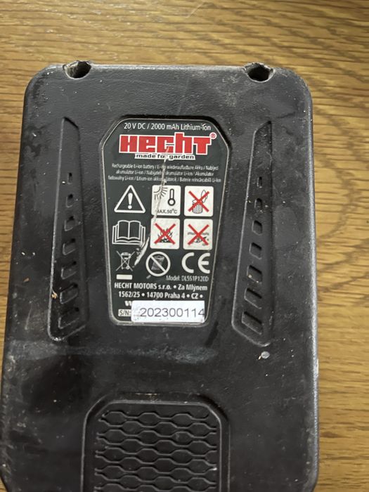 Bateria Hecht 20v  2 ah (uszkodzona)