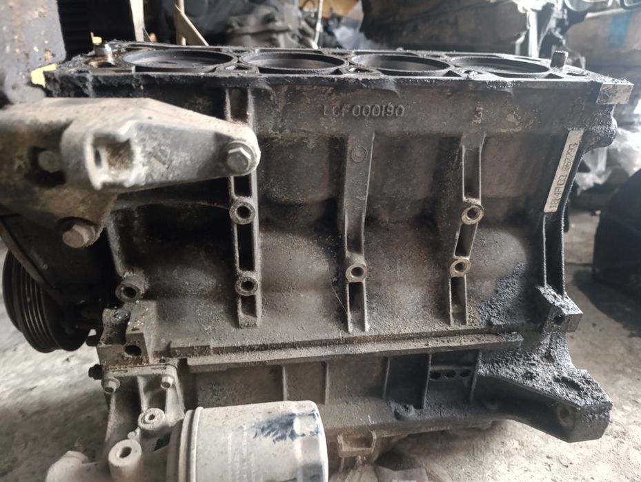 Блок циліндрів двигуна 1.8 бензин 18K4FN Land rover Freelander 1