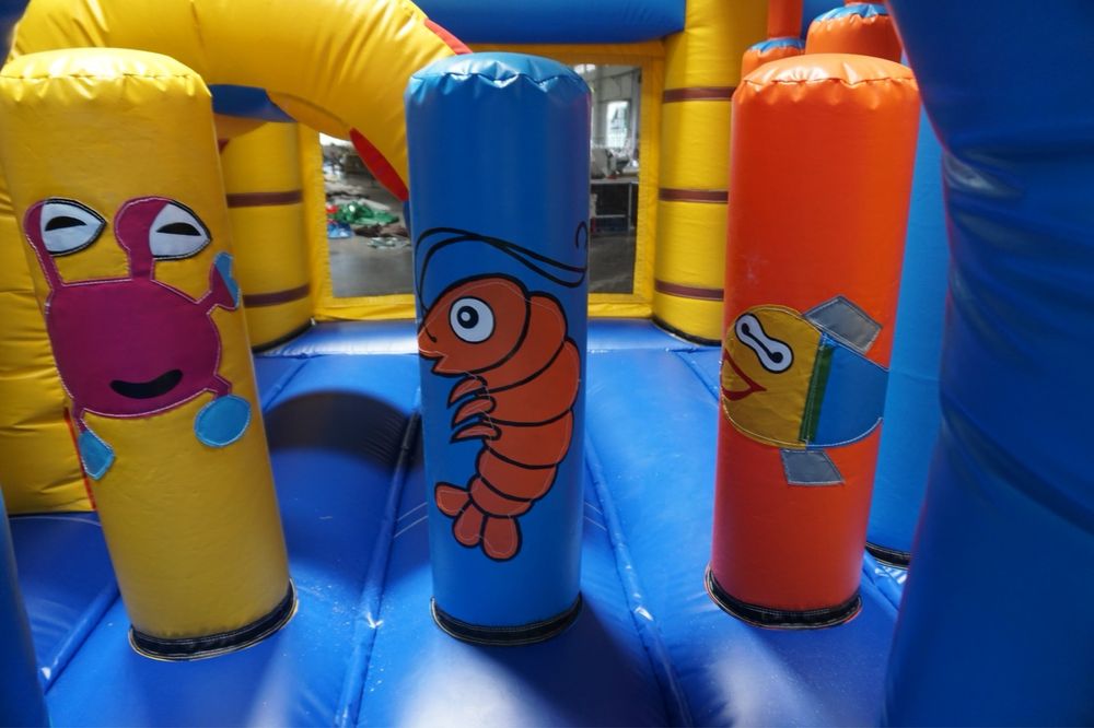 Insuflável peixes - PVC - novo