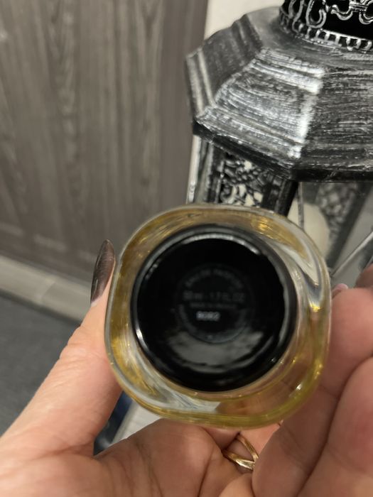 Парфумована вода Gevenchi  L’INTERDIT, оригінал, пів флакона майже