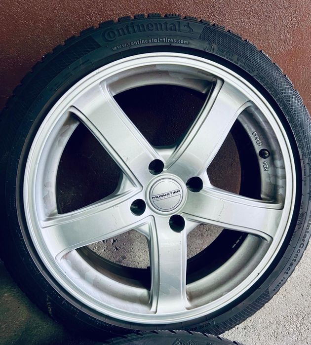 Jantes R17 com Pneus