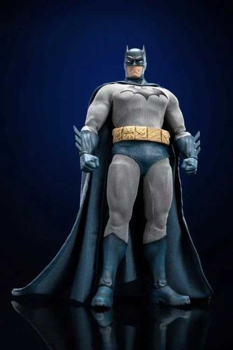 ФІгура Бетмен Цить Batman: Hush Batman Gong