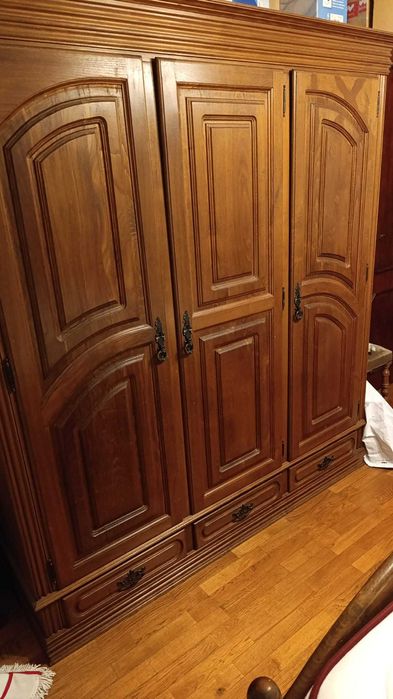 Conjunto de quarto completo ou peças separadas - Madeira maciça