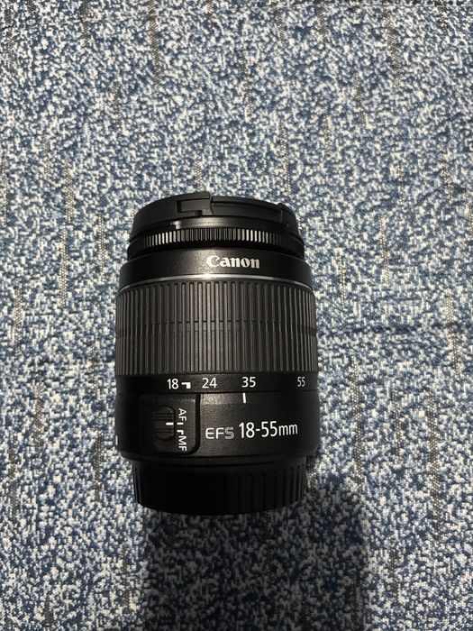 Canon 2000D com 2 lentes