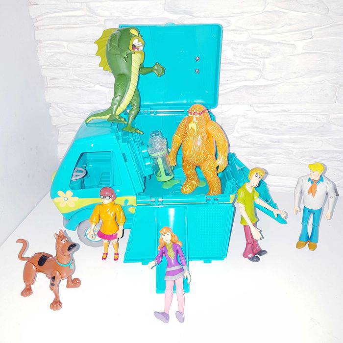 SCOOBY DOO samochód _ FIGURKI FIGURKA pojazd auto Mystery Machine