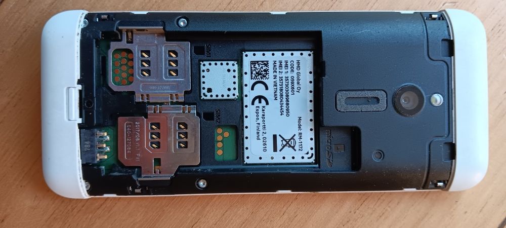 Biała  NOKIA 515  |  Idealny telefon  dla kolekcjonerów