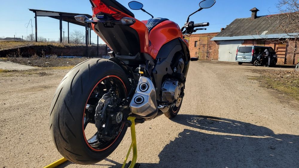 Kawasaki Z1000 2015p.