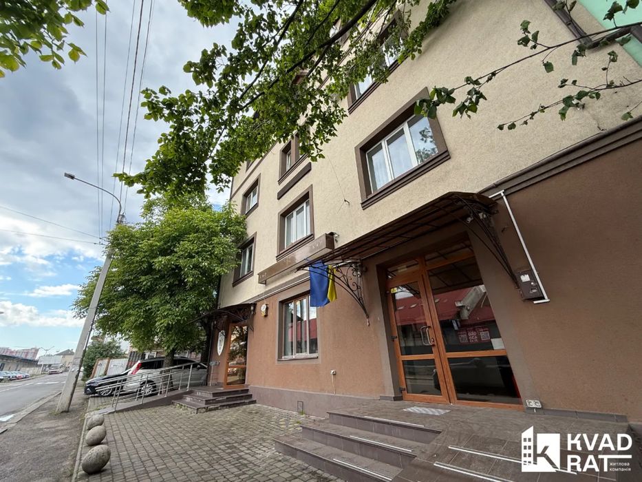 Продаж готелю по вулиці Залізнична