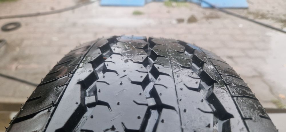225/65 R16C 112/110R Blackarrow Tracforce V65 nowa 2026r