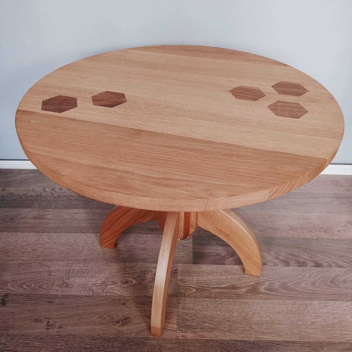 Кавовий стiл круглий. ДВ: 550×460мм.