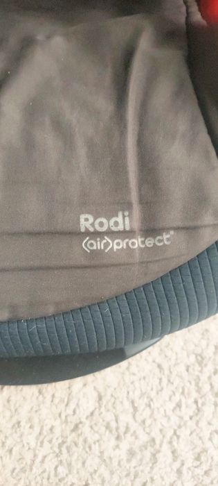 Fotelik samochodowy Maxi Cosi Rodifix Airprotect