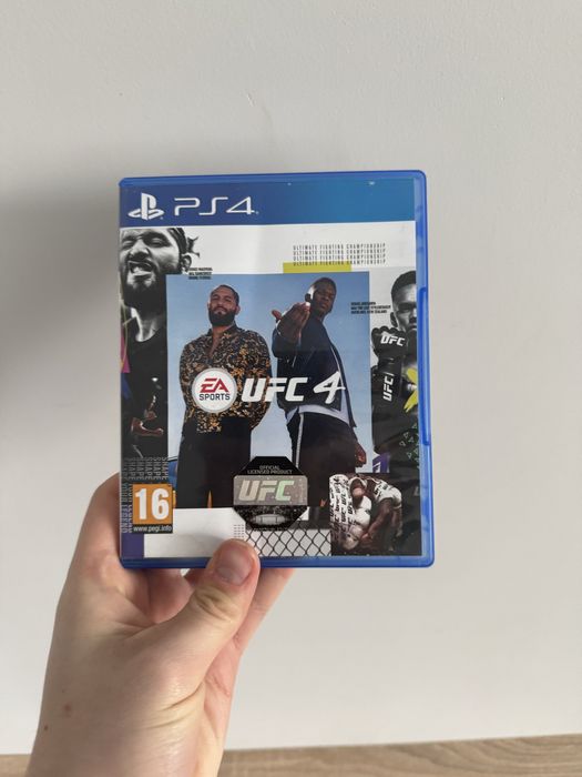 Диск UFC 4 для пс4 (Читайте опис)