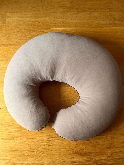 Poduszka do karmienia poofi