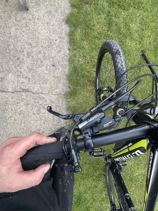 Specialized rockhopper expert 29