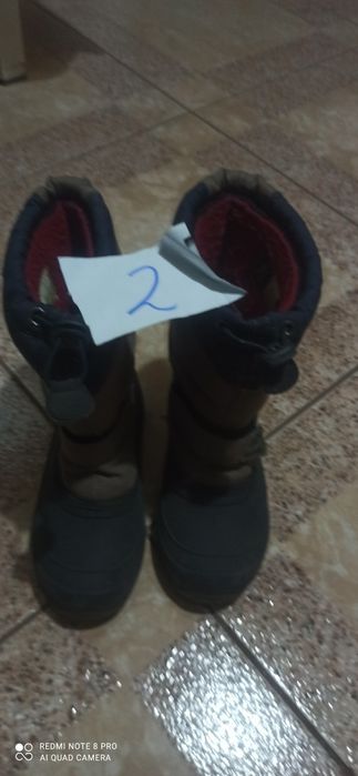 Чоботи зимові дитячі.