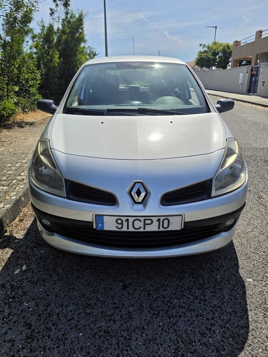 Renault Clio III 1.2 i – 2006