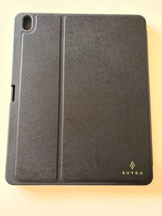 Capa iPad Air 13 polegadas - marca Burga - PRATICAMENTE NOVA