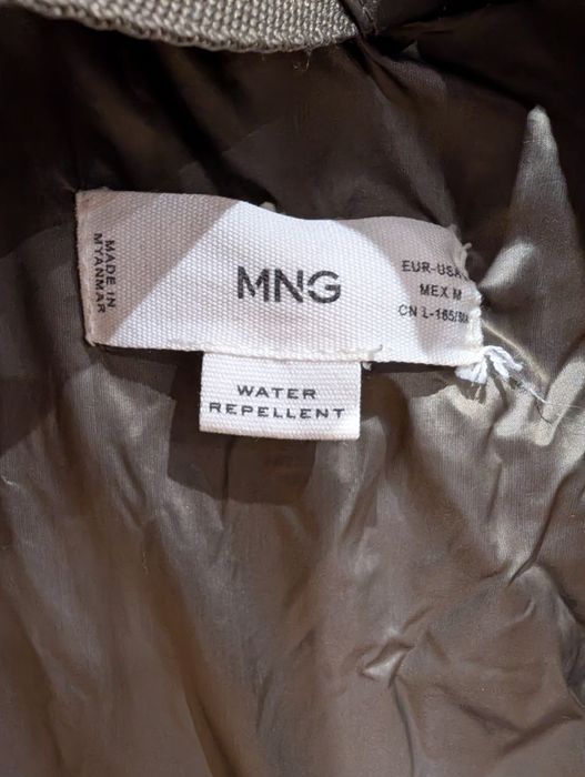 Пуховик Mango 38 розміру
