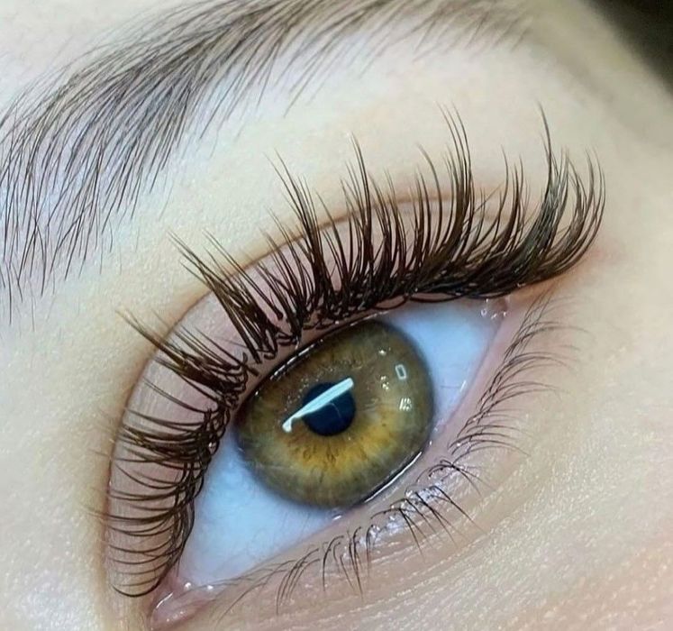 Нарощування та ламінування вій/наращивание ресниц