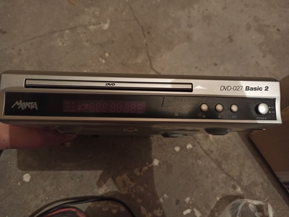 DVD Manta 027 Basic 2