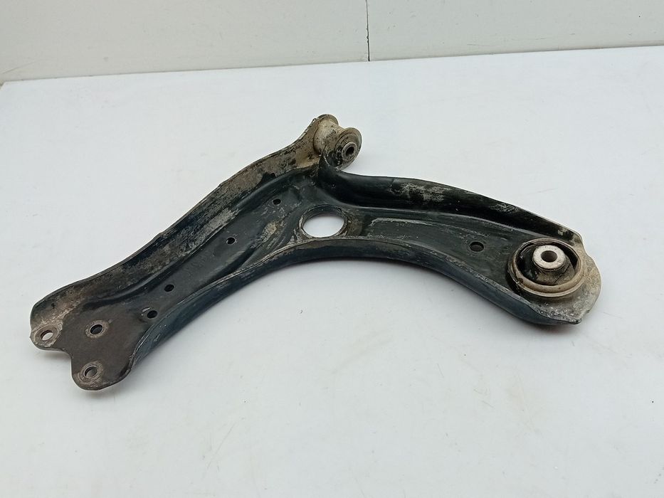 Braço de suspensão frente direito SEAT Ibiza IV SportCoupe (6J1, 6P5)