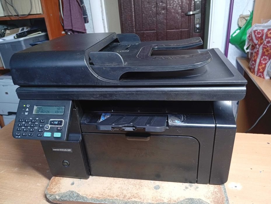 Лазерний БФП HP LaserJet Pro M1214nfh MFP (принтер/сканер/копір)