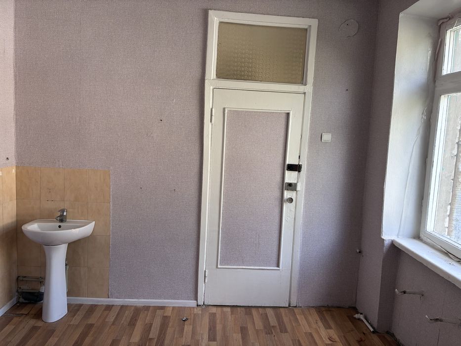 Продам будівлю дитячого садочка в центрі Дніпровського району