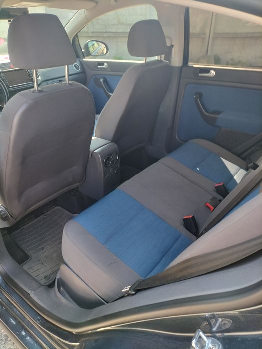 Volkswagen golf plus