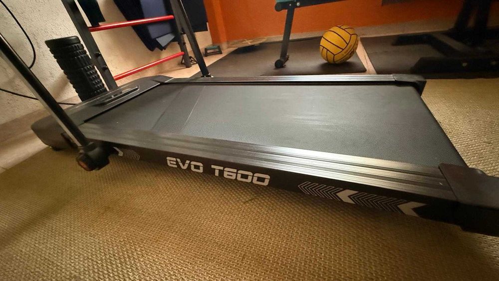 Passadeira BH EVO T600 YG0600 nova, com garantia