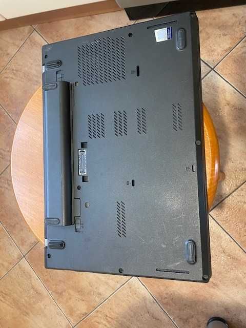 Lenovo L470, i5-6200U,240ssd,8gb