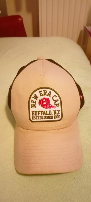 New Era Cap czapka z daszkiem truckerka